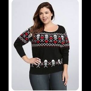 🖤 Torrid black skull & hearts knit sweater